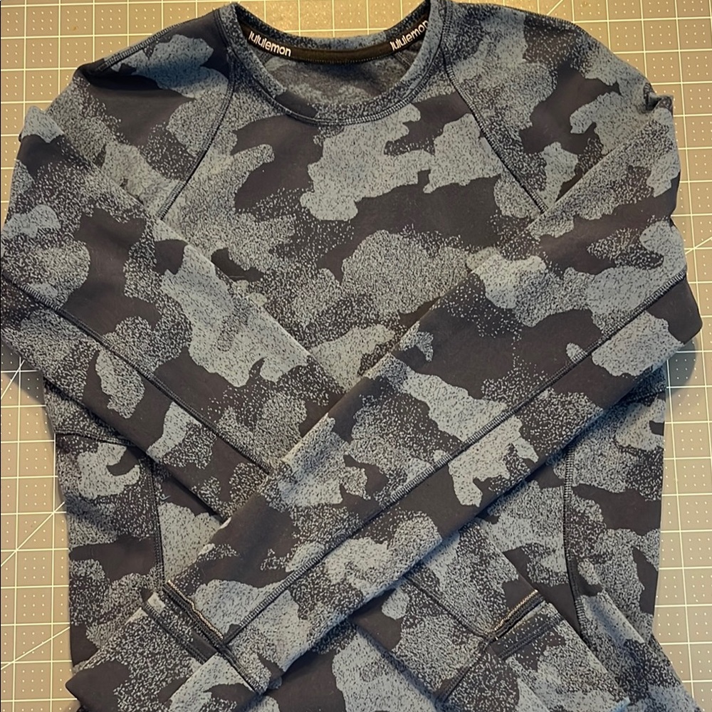 lululemon athletica Camo Sweater warm pullover.